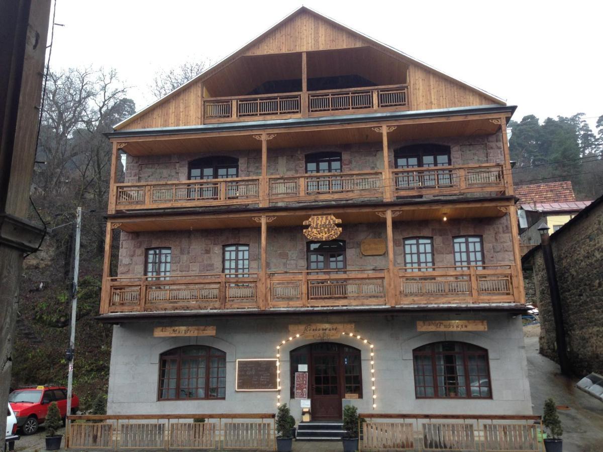 Hotel Dilijan Old Center Bagian luar foto