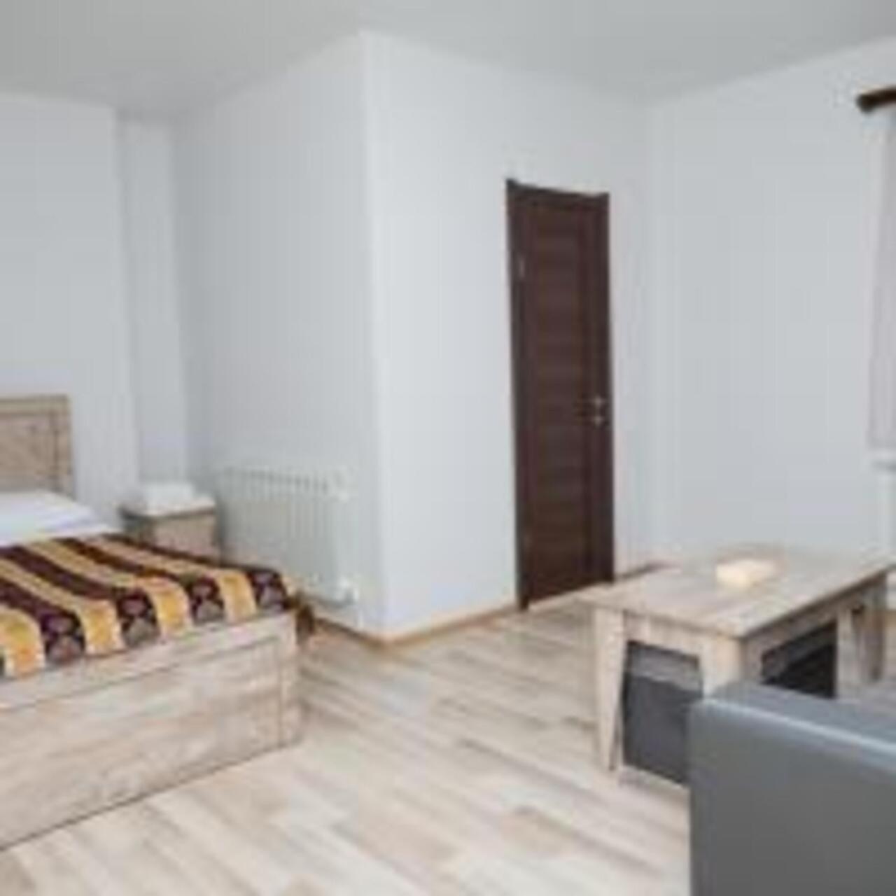 Hotel Dilijan Old Center Bagian luar foto